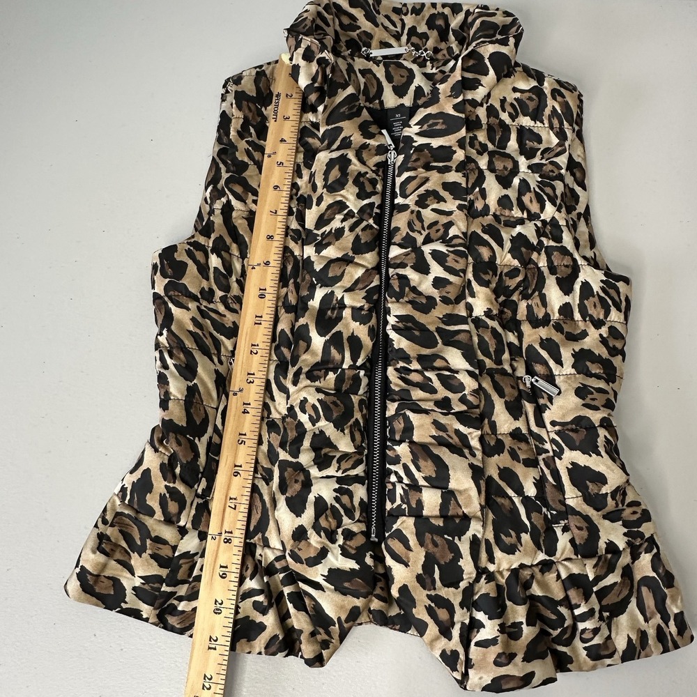 White House Black Market Full Zip Puffer Vest Womens Size XS‎ Leopard Print Chic - Picture 6 of 10
